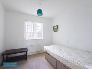 Bedroom- click for photo gallery